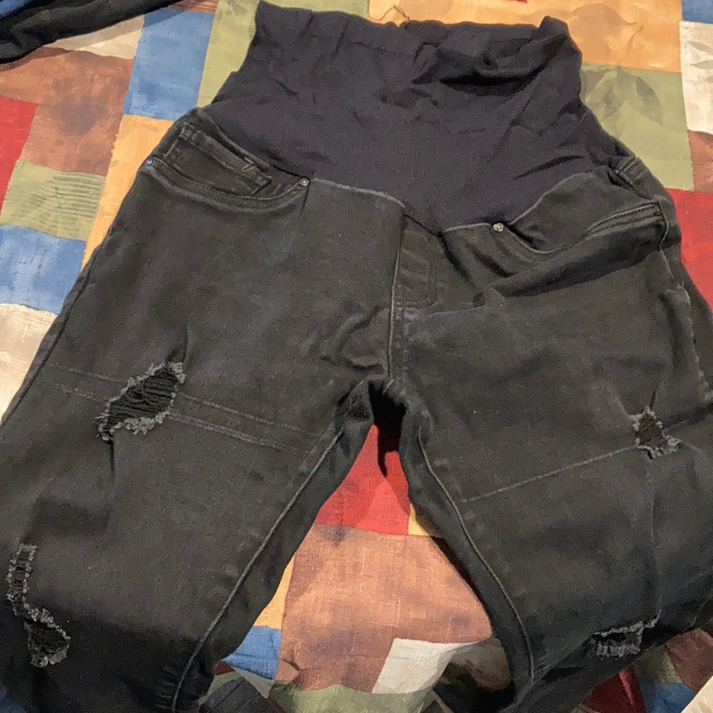 Women’s maternity black ripped jeans
